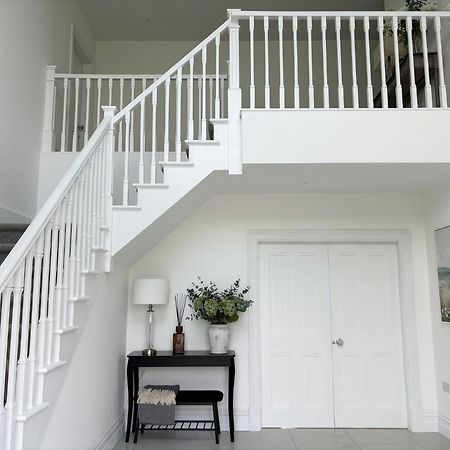 Eastbury House Near Garryvoe Hotel & Ballymaloe House คอร์ก ภายนอก รูปภาพ