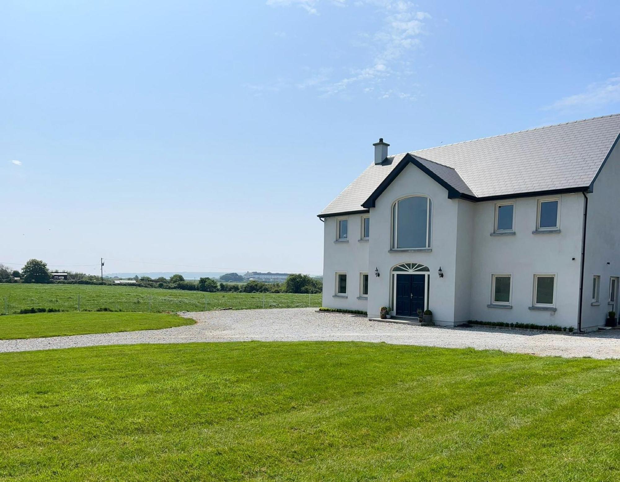 Eastbury House Near Garryvoe Hotel & Ballymaloe House คอร์ก ภายนอก รูปภาพ