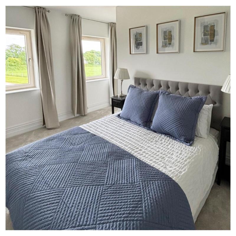 Eastbury House Near Garryvoe Hotel & Ballymaloe House คอร์ก ภายนอก รูปภาพ